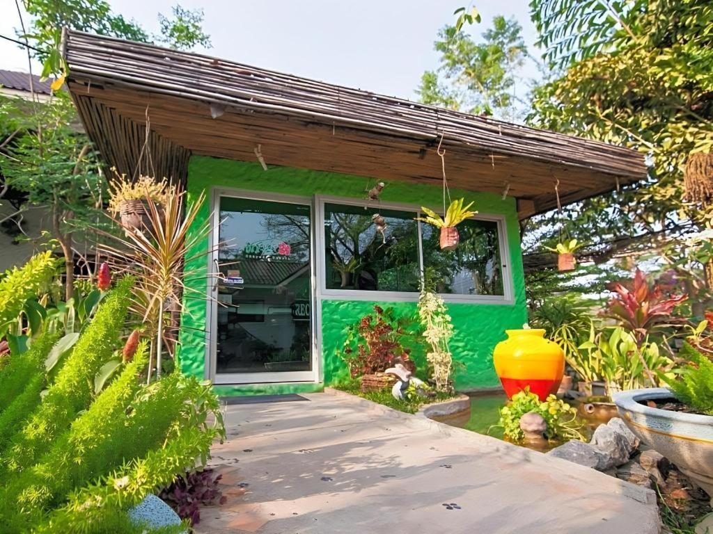 Chayada Garden House And Resort Hotel Nakhon Ratchasima Exterior photo