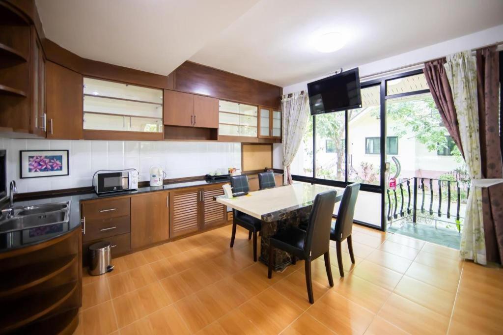 Chayada Garden House And Resort Hotel Nakhon Ratchasima Exterior photo